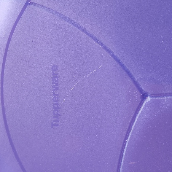 Tupperware Chip Bowl - Picture 4 of 7